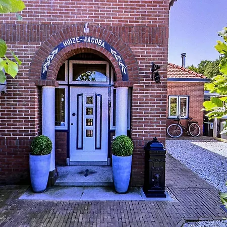 Vrijstaande Op 10 Min Fietsen Van Strand Holiday home *